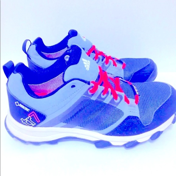 Adidas - Picture 3 of 5